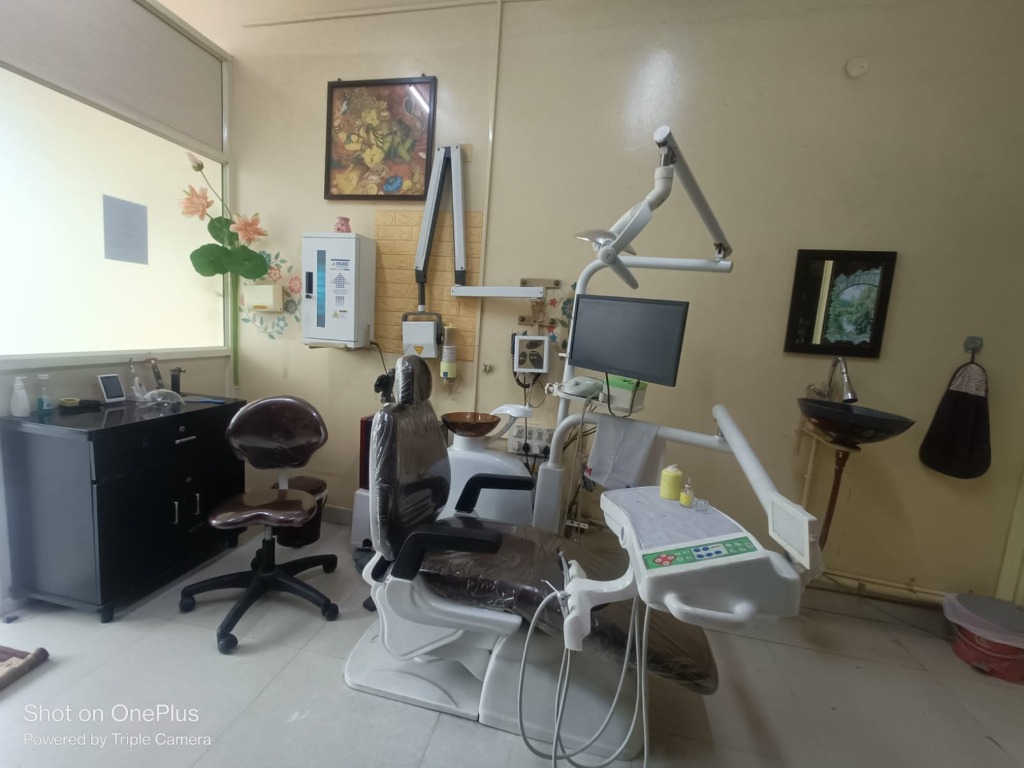 Modern Dental Operatory Chair